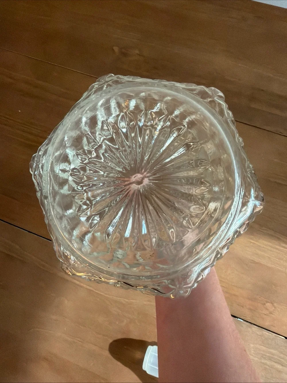Vintage Clear Cut Glass Decanter with Stopper - Elegant Tabletop Carafe